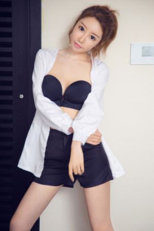 催眠调教爆乳巨臀老师_1080P电影全集观看